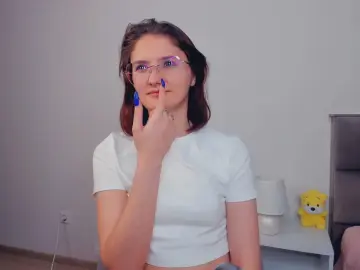 MaeganVanderloo  live sex cam
