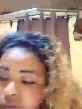 Lorielove  live sex cam