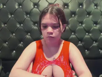 MelanyCarter18  live sex cam