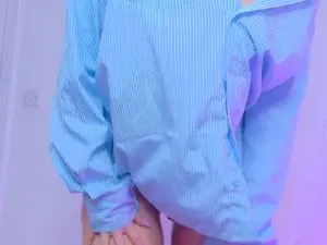 _MoIlyL0v3  live sex cam