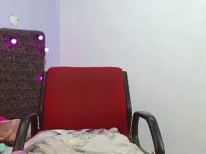 Astrii_33  live sex cam