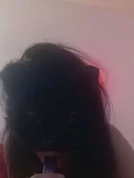 Labrunettee  live sex cam