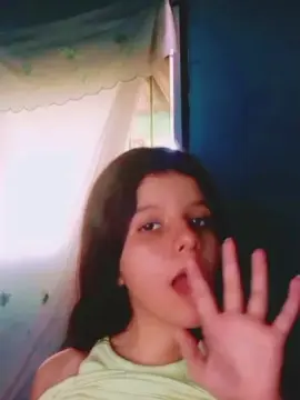 Anisssix  live sex cam