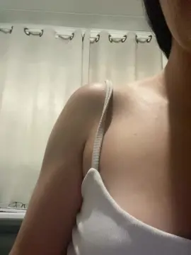 Emijapahot  live sex cam