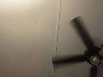 Nikkilynn84  live sex cam