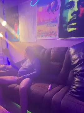 Prettykittee246  live sex cam