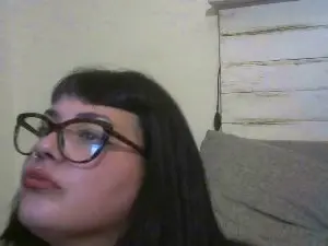 Cherrybloom6  live sex cam