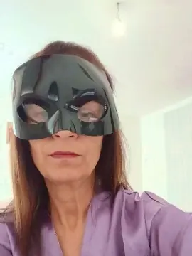 Irene57  live sex cam