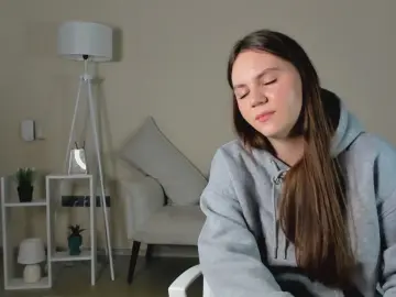 AnnetteStine  live sex cam