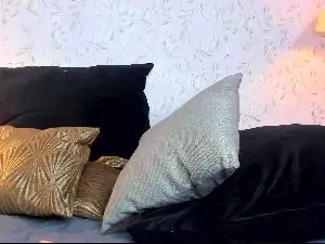 Brenda_Brm  live sex cam
