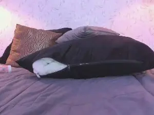 Brenda_Brm  live sex cam