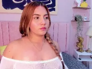 Brenda_Brm  live sex cam