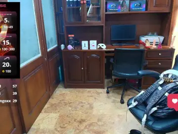 ChloeShine_  live sex cam