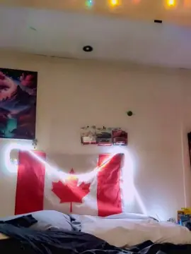 Geeniebabyxxx  live sex cam