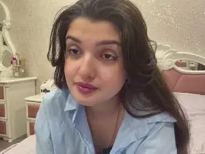 LizPabelick  live sex cam