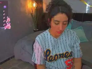 Megan_Reeves  live sex cam