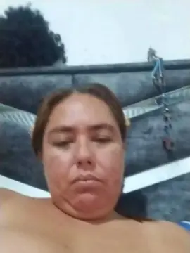 Yyuly  live sex cam