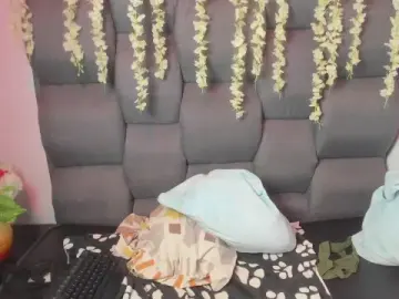 Roselyn_arnold_  live sex cam