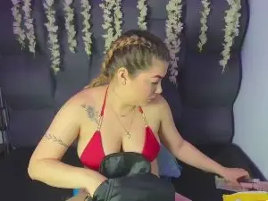 Roselyn_arnold_  live sex cam