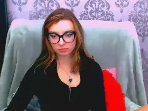 DuchessLuna  live sex cam