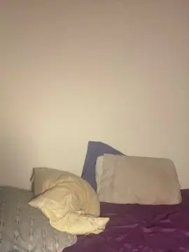 Msfreckles32  live sex cam