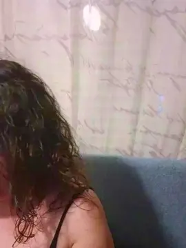 PerleRare69  live sex cam