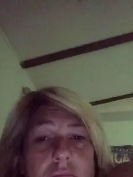 Suzi  live sex cam