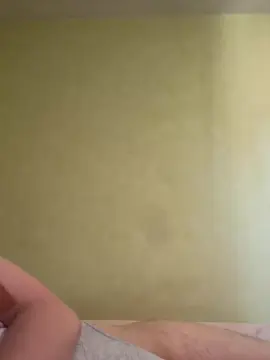 Louise195  live sex cam