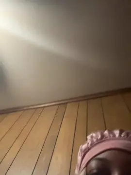 Yannasexy  live sex cam