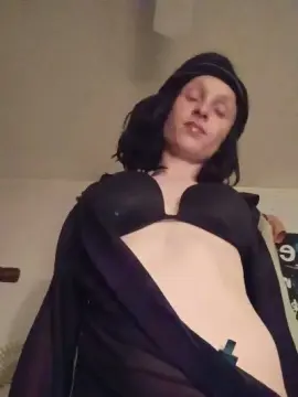 Mmmyumii  live sex cam