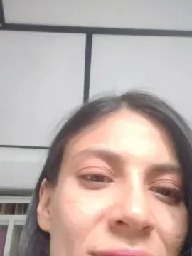 Aleja2020  live sex cam