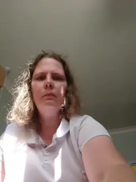 Viplindylinn  live sex cam