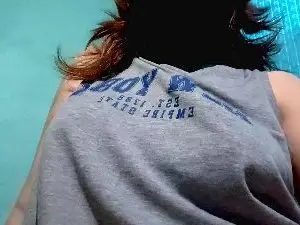 IsaSempaiHot  live sex cam