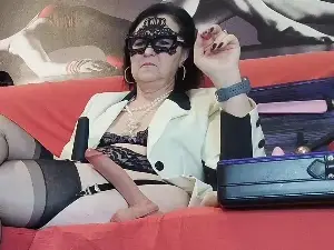 Madame_Luxury  live sex cam