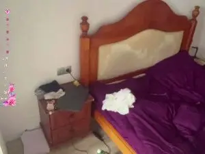 TuyetDelana  live sex cam
