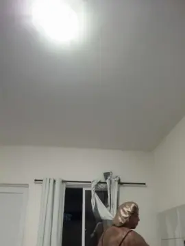Sapequinha30  live sex cam