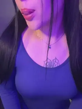 Valennsmith  live sex cam