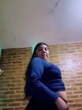 Luli225hot  live sex cam