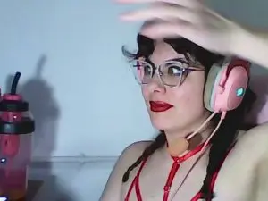 Owly_bloom  live sex cam