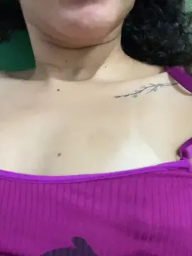 Venuseyes66  live sex cam