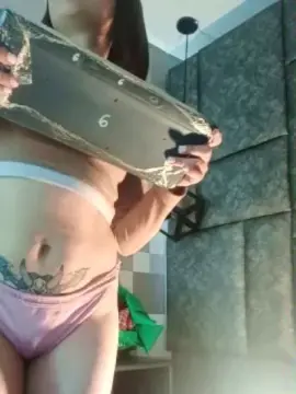 Nemesis_hot608  live sex cam