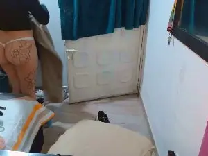 Nemesis_hot608  live sex cam