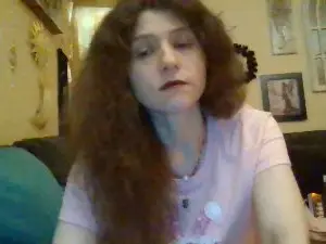 QueenCrimson  live sex cam