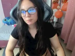Wandaa_sg  live sex cam
