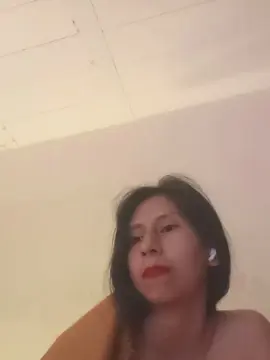 Moonl3  live sex cam