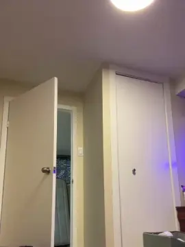 Kittenmango  live sex cam