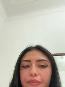 Danieasia_hot  live sex cam
