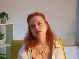 ElvaMinnis  live sex cam