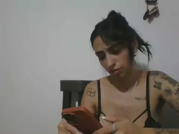 Tuumorena_  live sex cam