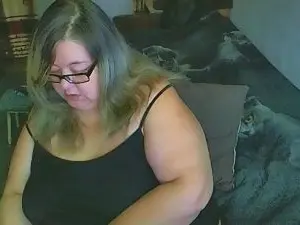 Tvikssweetco  live sex cam